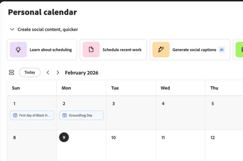 social posting schedule on calendar